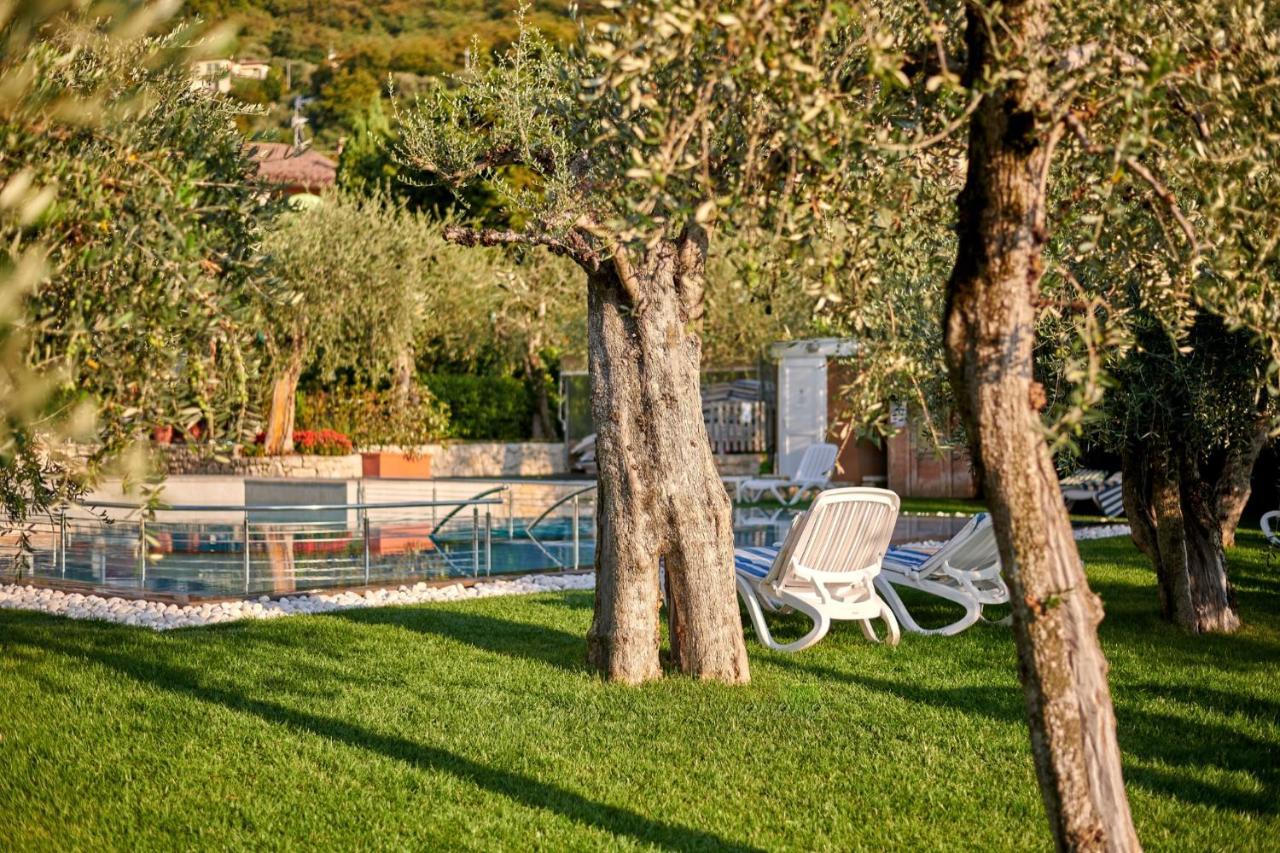 Hotel Baia Verde Malcesine Buitenkant foto
