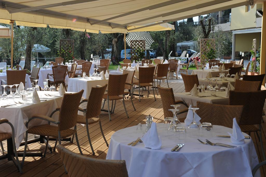 Hotel Baia Verde Malcesine Buitenkant foto